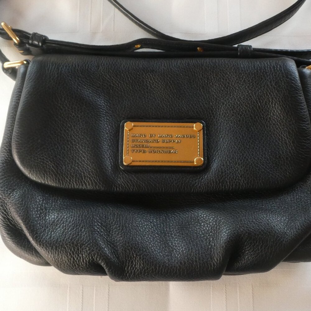 MARC by MARC JACOBS Classic Q Percy Flap Crossbody, Black Leather - Picture 2 of 15